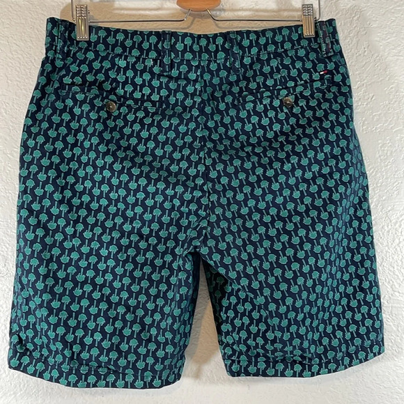 TOMMY HILFIGER Men's TH Flex Stretch Palm Tree Critter-Print 9" Shorts Size 32 - Picture 3 of 5